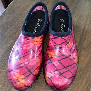 Sloggers Cherokee Women's Pink and Orange Floral Mules woman’s 10